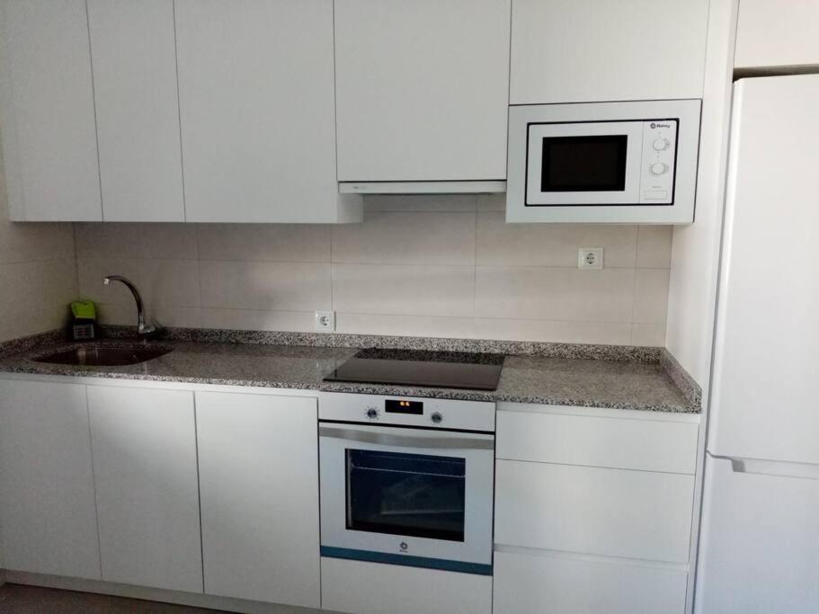 Casa Julio, Bonita Casa Comoda Y Espaciosa, Totalmente Reformada Con Terraza Y Jardin Privado Riezu Екстериор снимка